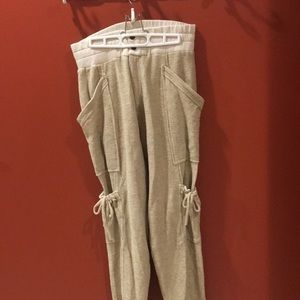 Joggers never worn